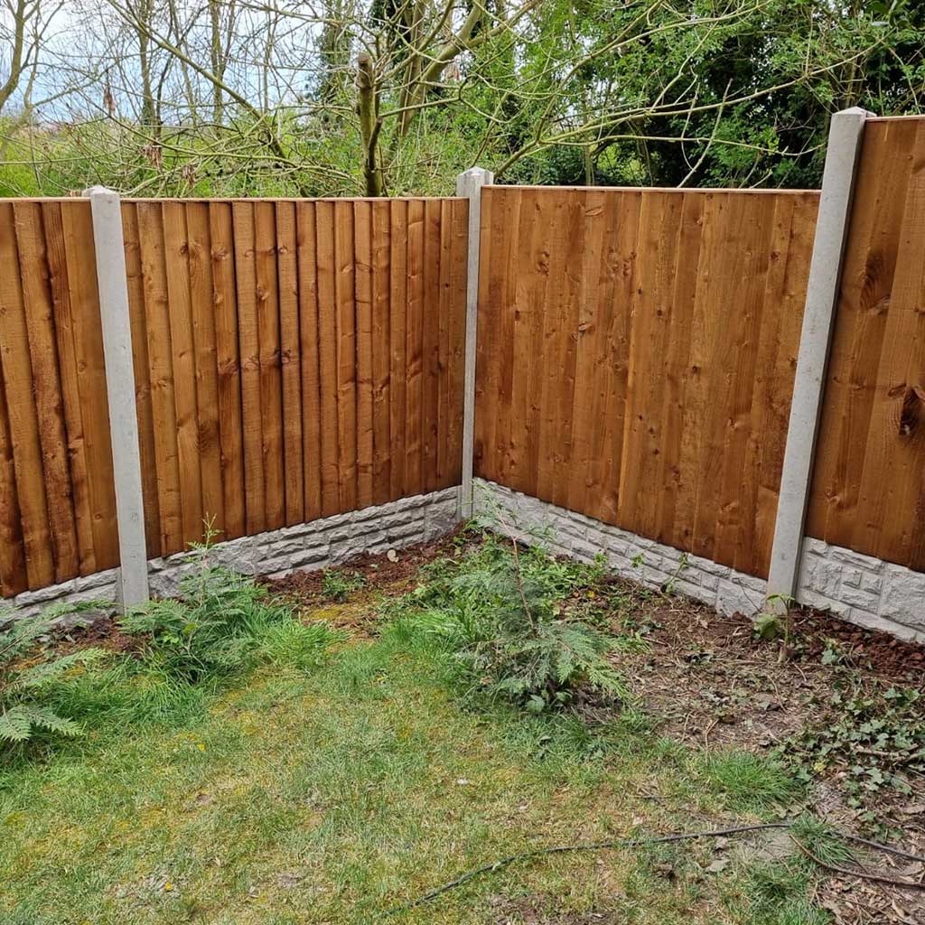 new garden fencing installation concrete posts